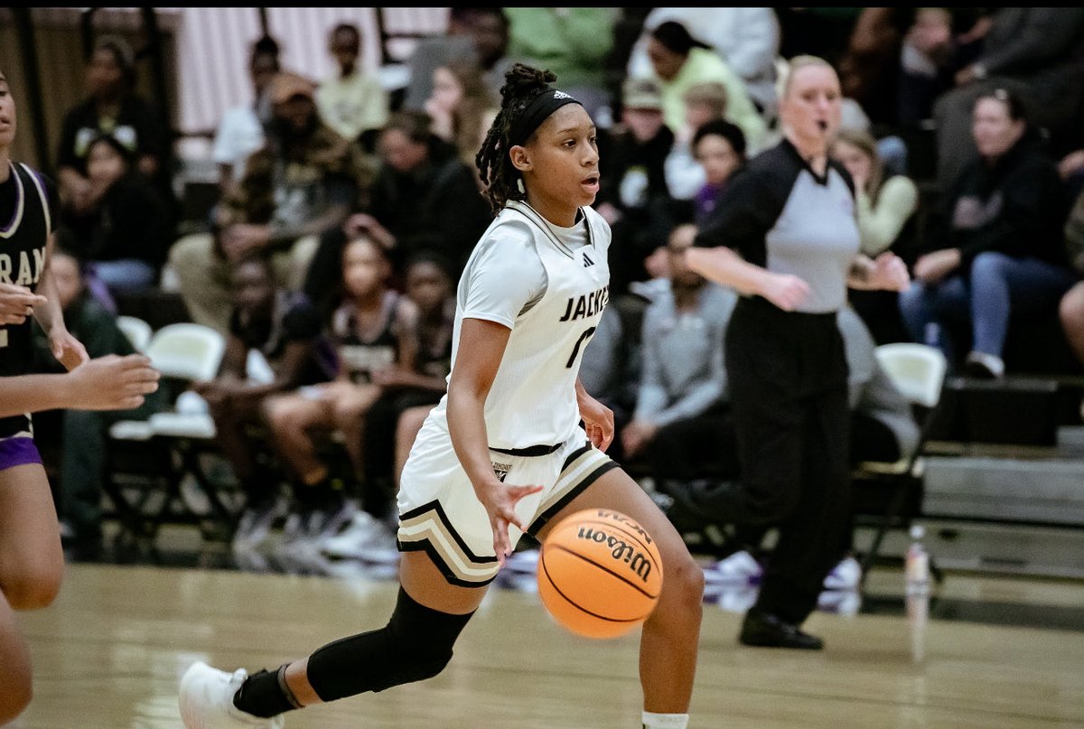 Congratulations to Sa’Niah Dorsey for making the Atlanta Journal Honorable Mention All-State Team! We are so proud of you and your hard work!