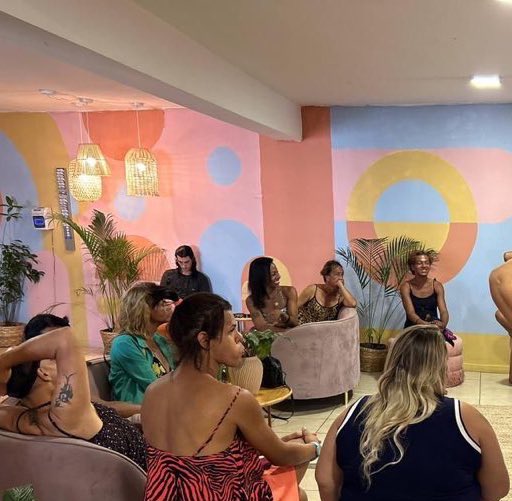 alinadurso's tweet image. Passou por aqui? 
Deixe um RT e se puder 5 reais 🏳️‍⚧️💗

Nos ajudem a fazer a campanha das meninas ter repercussão, levando em conta que nos últimos dias tem tido baixas doações e as postagens tem atingido um publico muito pequeno

chave pix: traviarcado@gmail.com