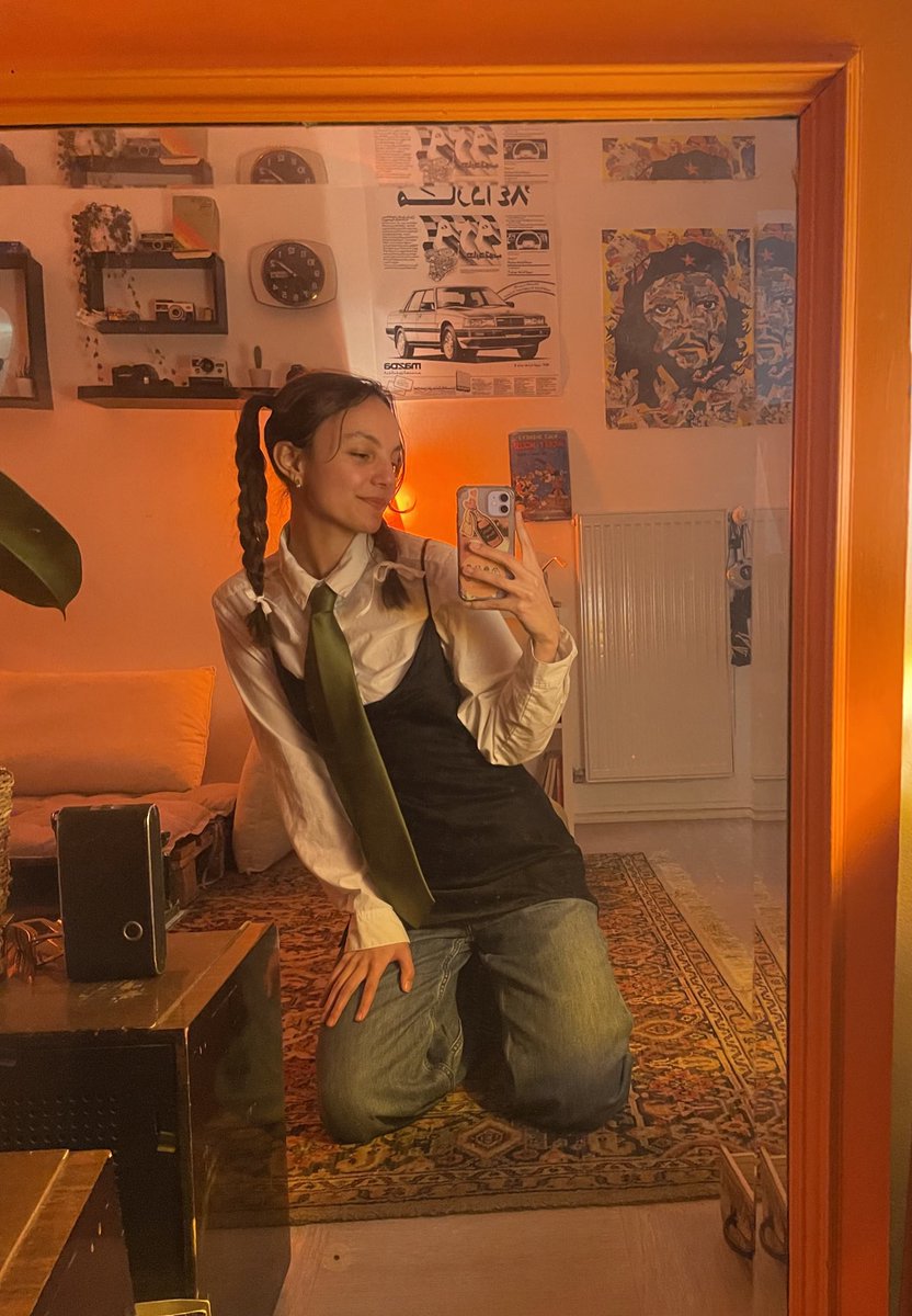 🌻 Zina tweet media