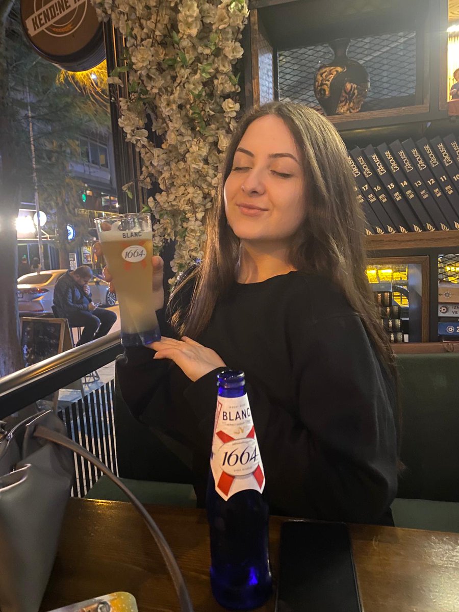 Merhabaaalarr !!!<a href="/Tuborg/">Tuborg</a> Blanck yüzünüz olmasam nasıl olur??
<a href="/kafaflue/">kırmızı tuborg</a> @Tuborg <a href="/AnadoluEfesSK/">Anadolu Efes SK</a> #beer #ramazandarezalet