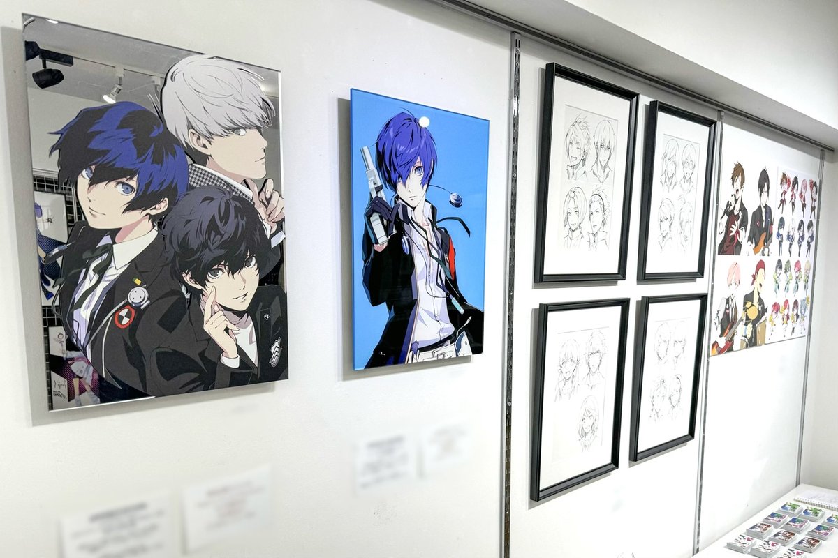 FiFSイラスト展 ＋』 PART2初日です！ ペルソナの展示は継続、プリスト 