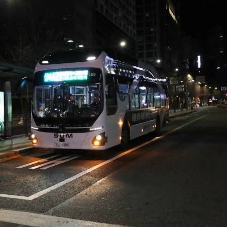 lostbeomjun's tweet image. 🍀 Seungin au • lucky

Seungmin esbarra em uma velha chata no metrô que o joga praga, dizendo que sua sorte seria roubada pelo primeiro em que esbarrasse

No dia seguinte ele acorda azarado e desesperado para encontrar o garoto bonito do ônibus q caiu nele e saiu correndo