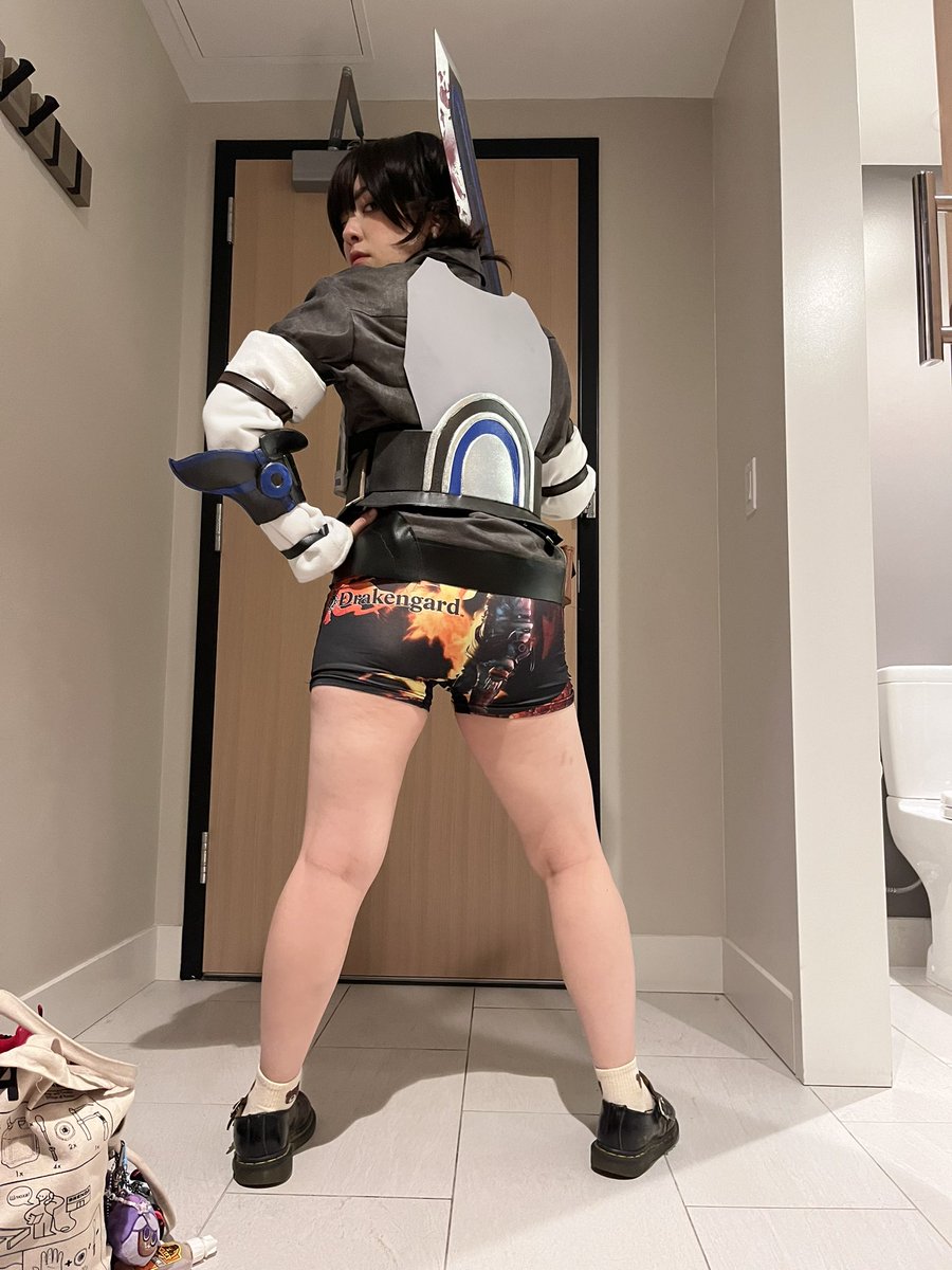 hanamecos's tweet photo. Time to caim drag on dragoon https://t.co/rCiEykWKMu