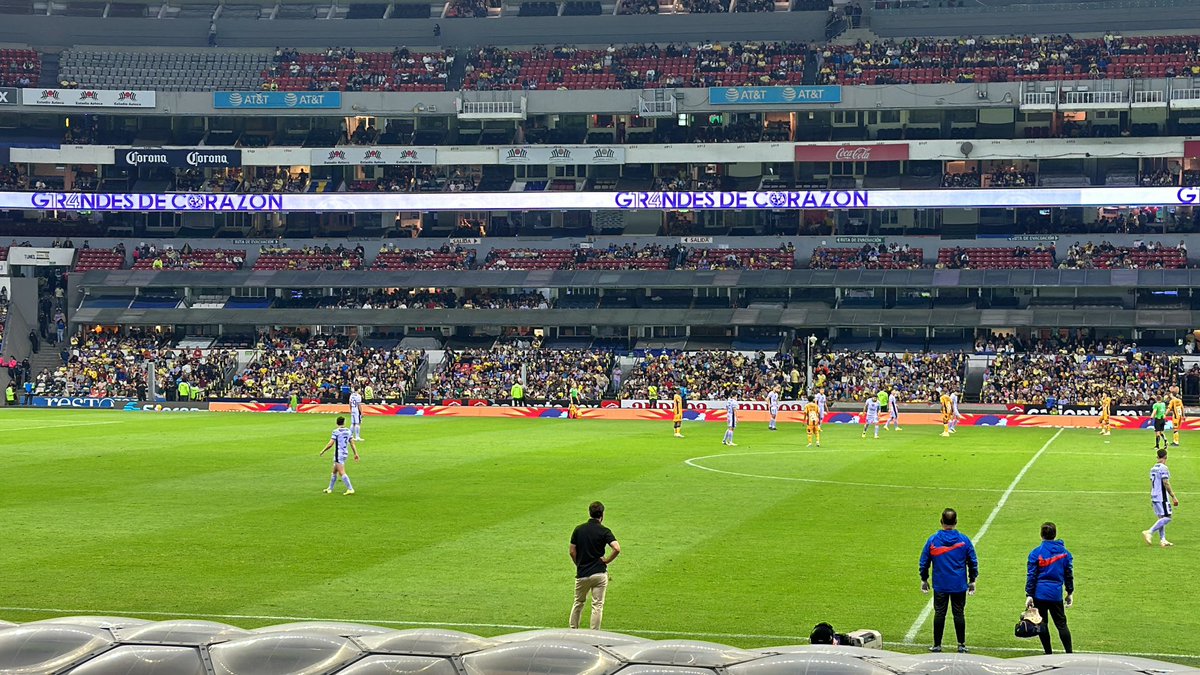 JC_Zuniga's tweet photo. El América es mucho equipo para esta Liga.

Qué coraje que no puedan jugar libertadores y tengan que hacerlo en un torneo de quinta como la CONCACHAMPIONS. https://t.co/lmAKUHth0X