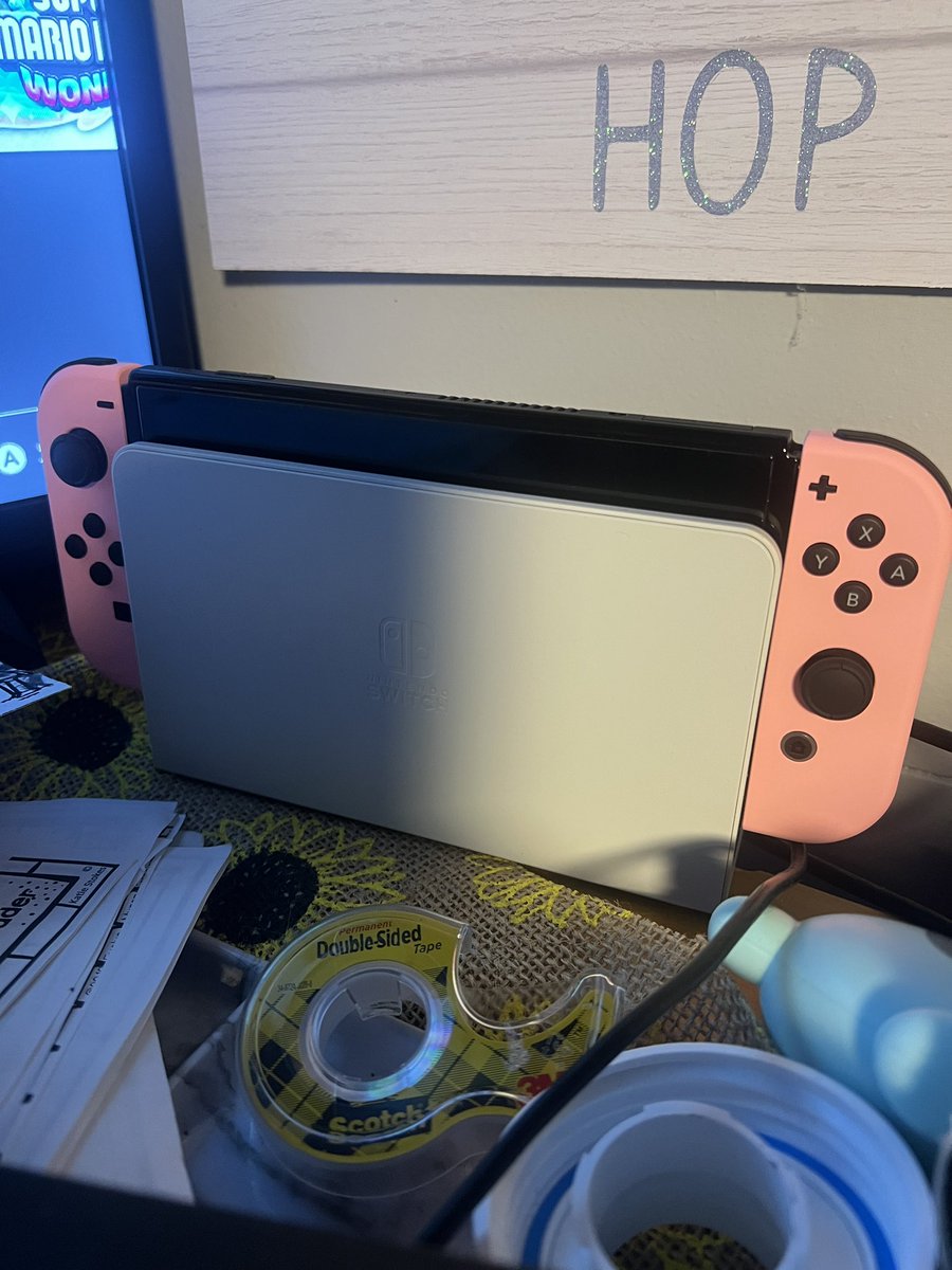 Loving the new pink joy cons #peach#pink#switch#love