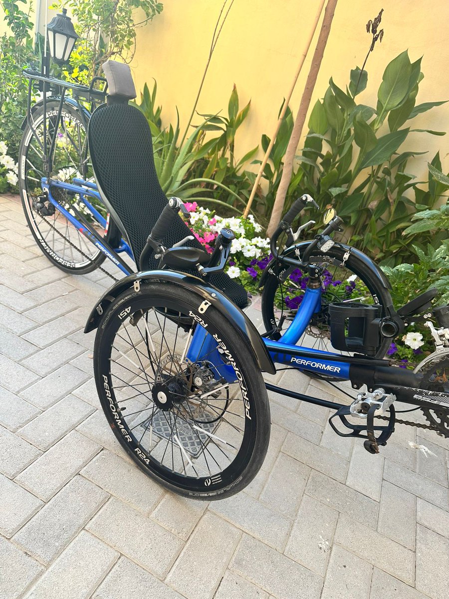 السلام عليكم ورحمة الله وبركاته
للبيع جارية performer jc70
هيكل مصنوع من الالمنيوم  بلون ازرق
 
الدراجة كلفت اكثر من 10 الاف ريال

 المطلوب 5500  ريال

التواصل واتساب wa.me/966506351117
وللمزيد من الدراجات المستعملة ادخل هنا:
t.me/nakhasah

#دراجتي_للبيع