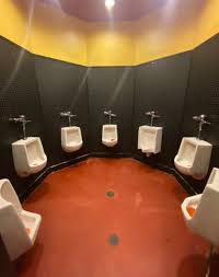 DragonVale_App's tweet image. you may not like it, but this is what the ideal urinal set up looks like.