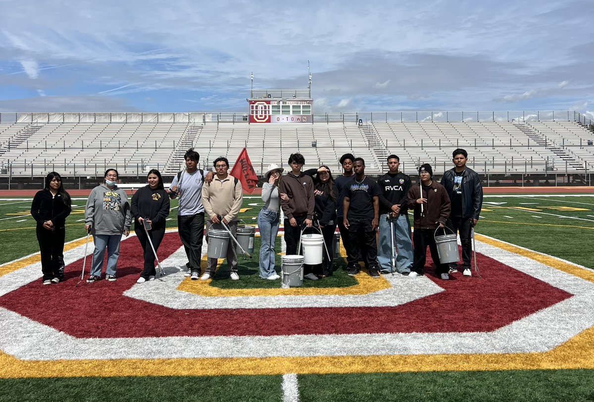 Law Academy beautifying our campus in honor of the Cesar Chavez Day of Service. #ServiceBeforeSelf #CesarChavezDay @JacketPrincipal @ohs_jackets