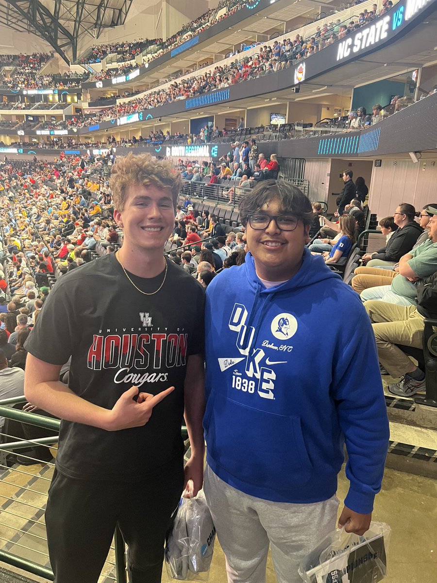 Rowdy Robinson (@rowdy23robinson) on Twitter photo Let's GO Houston🔥🏀 Sweet 16 <a href="/TheAngelRomero8/">Angel Romero</a> <a href="/AaronMcghee13/">Aaron Mcghee</a> <a href="/CoachMBMoore/">Myles Moore</a>
#ForTheCity <a href="/UHCougarMBK/">Houston Men's Hoops 🏀 🐾</a> Let's GO Houston🔥🏀 Sweet 16 <a href="/TheAngelRomero8/">Angel Romero</a> <a href="/AaronMcghee13/">Aaron Mcghee</a> <a href="/CoachMBMoore/">Myles Moore</a>
#ForTheCity <a href="/UHCougarMBK/">Houston Men's Hoops 🏀 🐾</a>