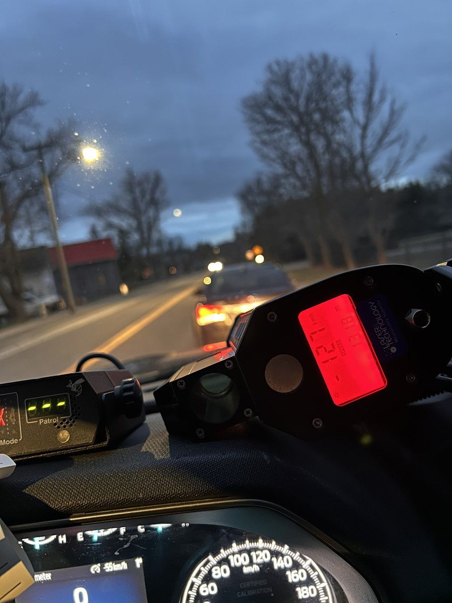 This weekend you should collect chocolates and Easter eggs… not tickets. So slow down, don’t weave in and out of traffic and please drive safely this weekend… this driver learned the costly/hard way… it’s not worth it #HoppyEaster #Slowdown ^bb