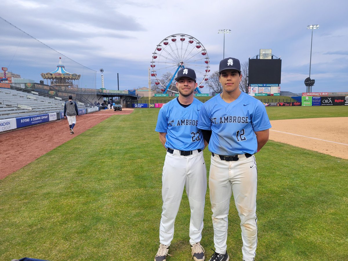 FINAL
Game 2 
St. Ambrose  - 5
IU South Bend - 4
11 innings
WP - Brad Niedzwiedz 
☆ PLAYERS OF THE GAME ☆
Brad Niedzwiedz - 12 K's
Bryce Vincent  - Game Winning Hit 
in the 11th
*Fighting Bees take both games of the Doubleheader