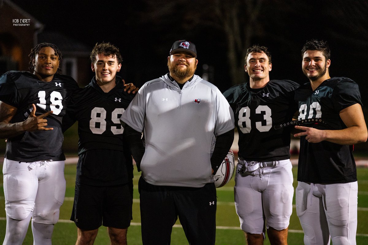 “If you have a true Tight End - and I mean a true Tight End - than life is Good” - Mike Leach Blessed to work with this group and Kaizen everyday! #TheKennel #SkoDawgs🦴 #Darrell