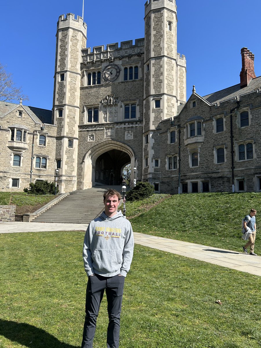 Had a great visit this morning @PrincetonFTBL. Thank you @CoachSibel for having me out! @IgnatiusFB @CoachMmiller15