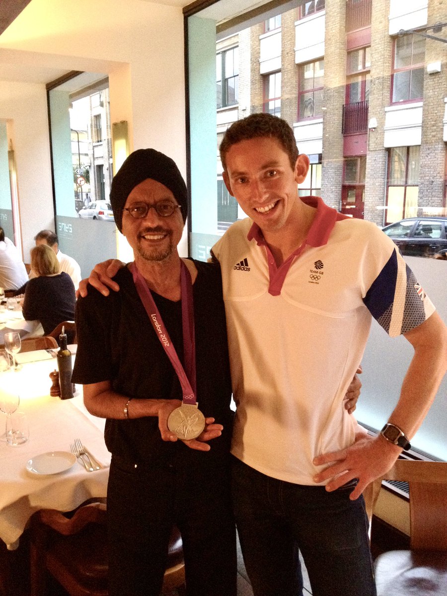 Just came across this! Taken with Olympian <a href="/David_Florence/">David Florence</a> ‘wearing and holding’ his silver medal in the canoe slalom C2 after the @london2012olympics! It was surprisingly heavy. Thanks for privilege David.
