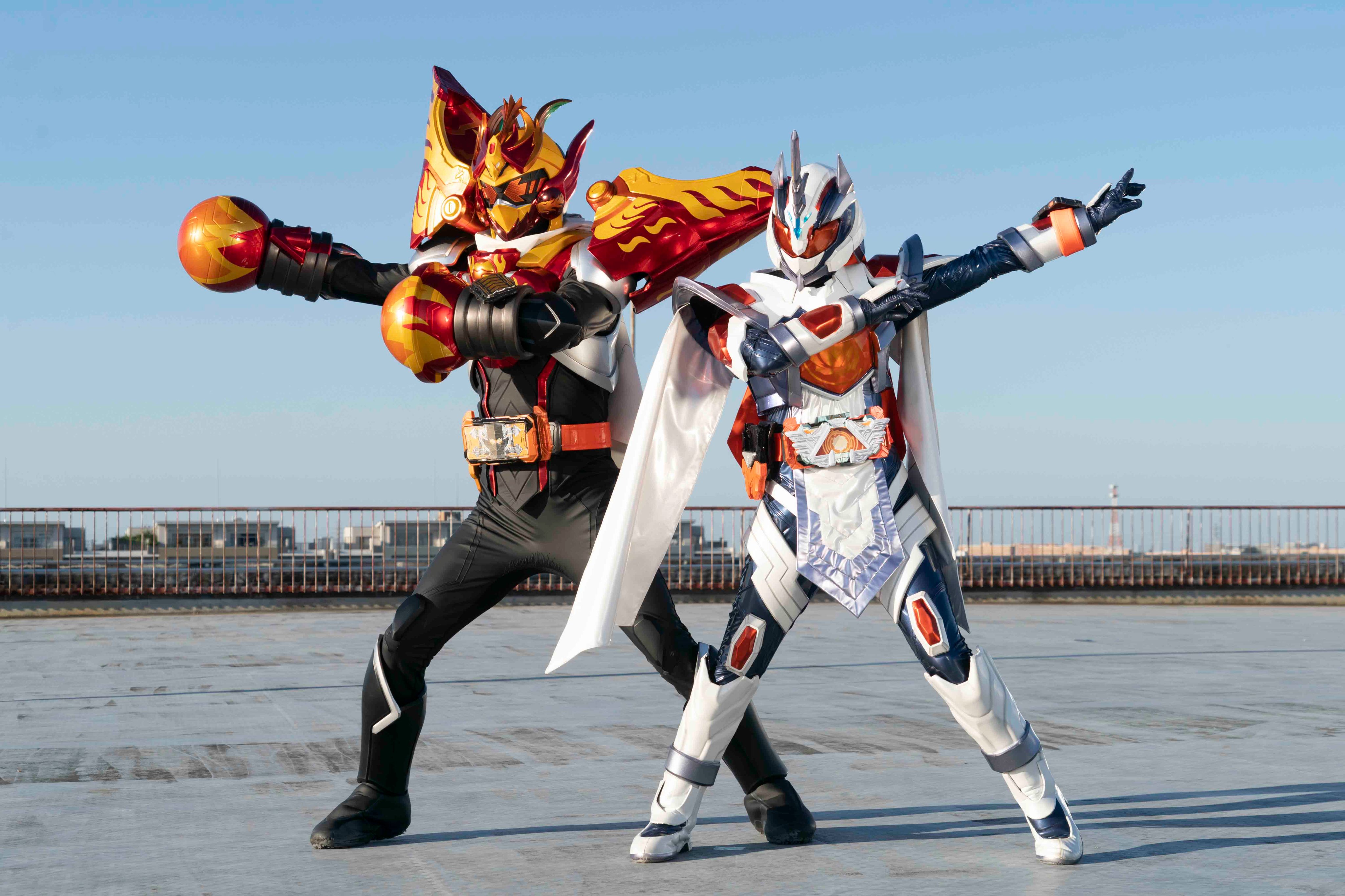 てれびくん超バトルDVD 仮面ライダーガッチャード DVD トレカ セット
