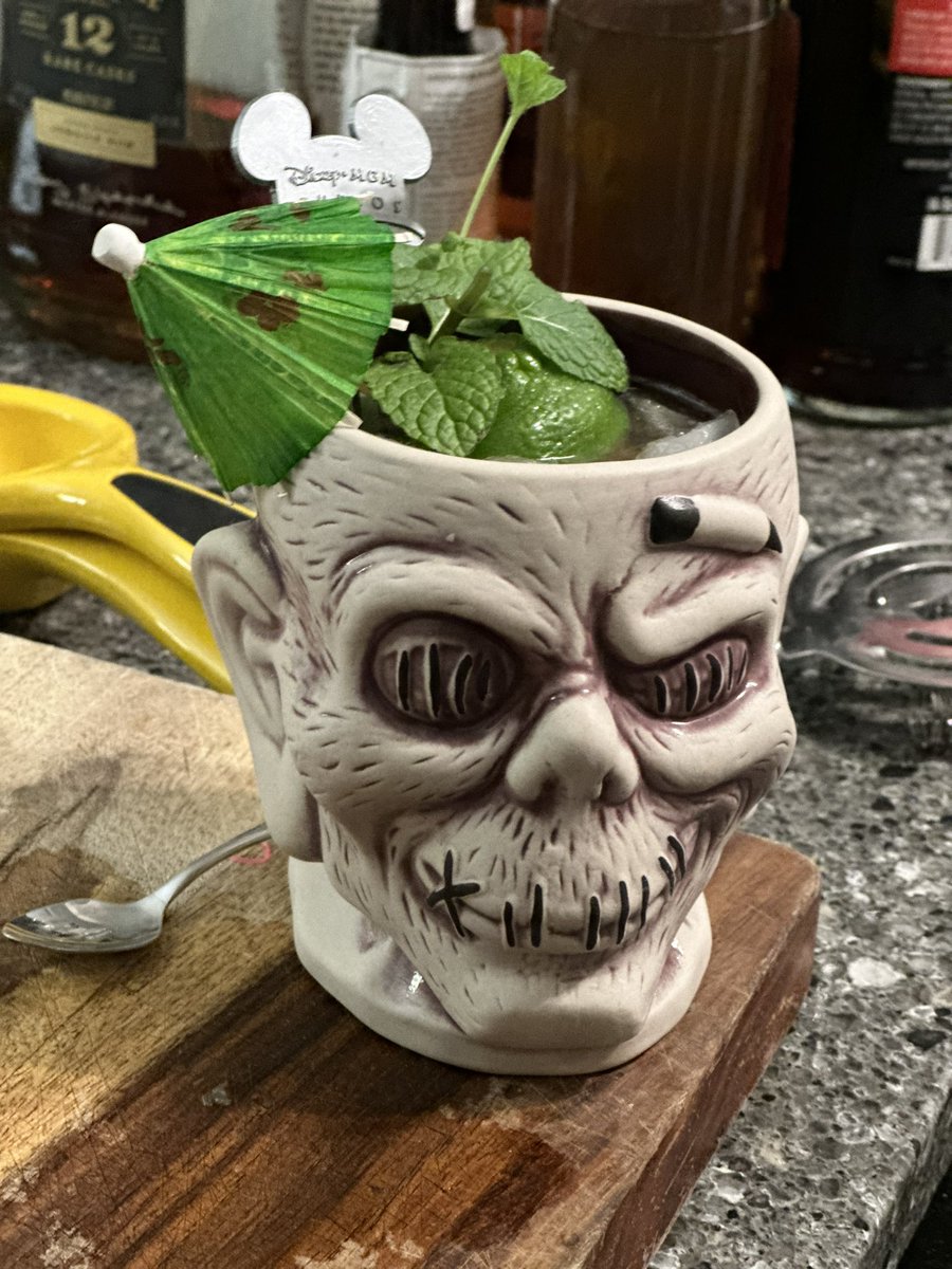 FaceOffPhil's tweet image. Been a week. Making Zombies and wish I was at trader Sams.