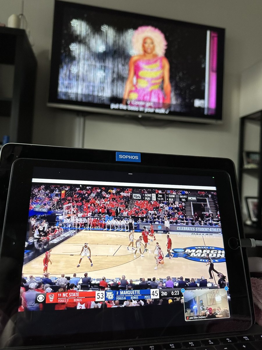 alimantis's tweet image. This is #allyship