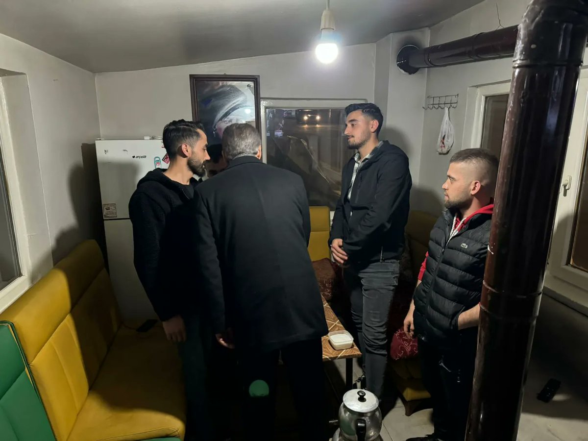 celalkose66's tweet photo. Günün her saatinde, şehrimizin her köşesinde, her zaman olduğu gibi hemşehrilerimizleyiz.

#YozgataDeğer
#HazırızKararlıyız https://t.co/bTTtB6I0Ux