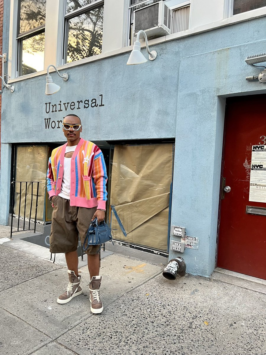 Whitley Gilbert tweet media