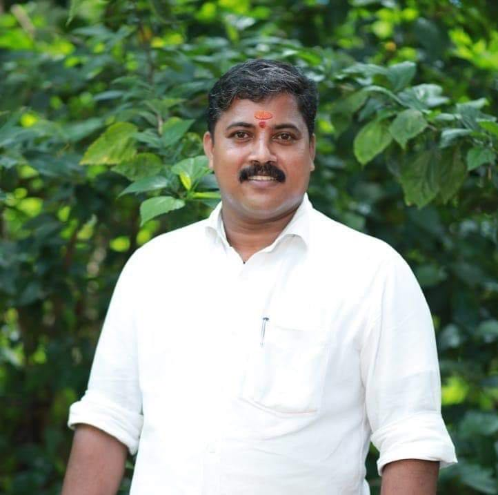 mtprafeek's tweet photo. 770 KG of Explosives seized from RSS leader's house in Panur. Kerala police seized explosives stored in houses of RSS local leader Vadakkeil Pramod &amp; his cousin Vadakkeil Shanta
Regional leader Pramod absconding
#UAPA will not applied bcz it is only for Muslims. @NIA_India https://t.co/ngzeD3oCUn