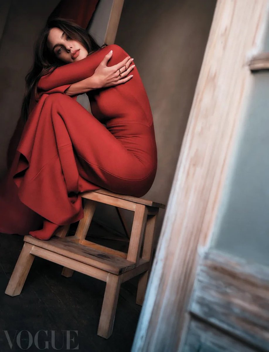 iPopCraveRP's tweet image. 🅟𝗼𝗽 𝗖𝗿𝗮𝘃𝗲 © 𝟚𝟘𝟚𝟜 • 𝖤𝗇𝗍𝖾𝗋𝗍𝖺𝗂𝗆𝖾𝗇𝗍!
C͟e͟l͟e͟b͟s͟ › 𝗡𝗲𝘄𝘀
🗞️ › 𝗍𝖺𝗀: #iPopCraveRP

𝗔𝘆𝘀𝗹𝗶𝗻 𝗡. 𝗥𝗶𝘃𝗶𝗲́𝗿𝗲 (@divinafeminite) for a cover of @VogueWorldRP.