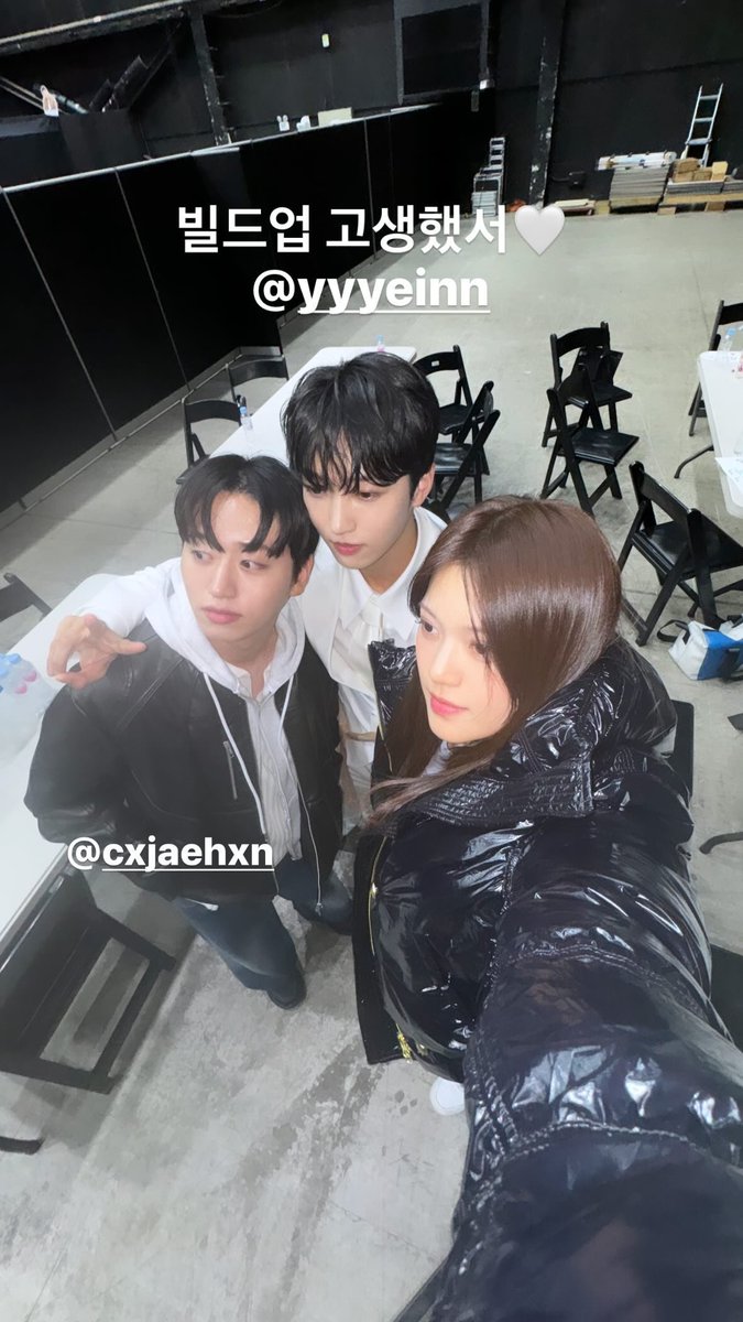 민서 -bye 👋🏻 (@mlnse096) on Twitter photo 