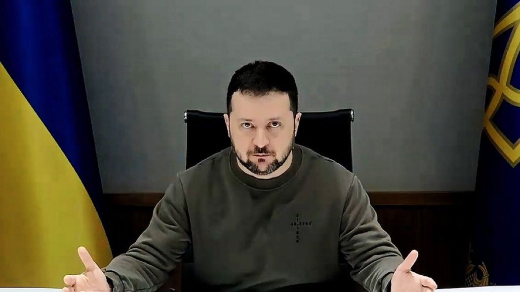 ❗️"Хэрэв та дахин сөрөг довтолгоонд бэлтгэхийн тулд урагшлах алхам хийхгүй бол Орос үүнийг хийх болно. Энэ дайнаас бид сурсан зүйл: Хэрэв та үүнийг хийхгүй бол Орос үүнийг хийх болно." - Зеленский