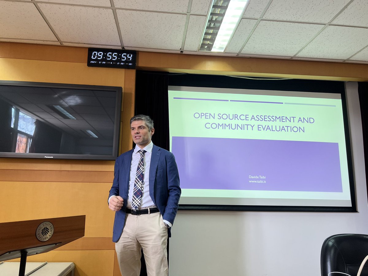 Valentina Lenarduzzi (@vale_lenarduzzi) on Twitter photo Enjoying our visit to <a href="/ISERNCommunity/">ISERN</a> member Minghui Zhou <a href="/PKU1898/">Peking University</a> while teaching #Cina <a href="/davidetaibi/">Davide Taibi</a> <a href="/m3sOulu/">M3S Oulu</a> <a href="/UniOulu/">University of Oulu</a> Enjoying our visit to <a href="/ISERNCommunity/">ISERN</a> member Minghui Zhou <a href="/PKU1898/">Peking University</a> while teaching #Cina <a href="/davidetaibi/">Davide Taibi</a> <a href="/m3sOulu/">M3S Oulu</a> <a href="/UniOulu/">University of Oulu</a>