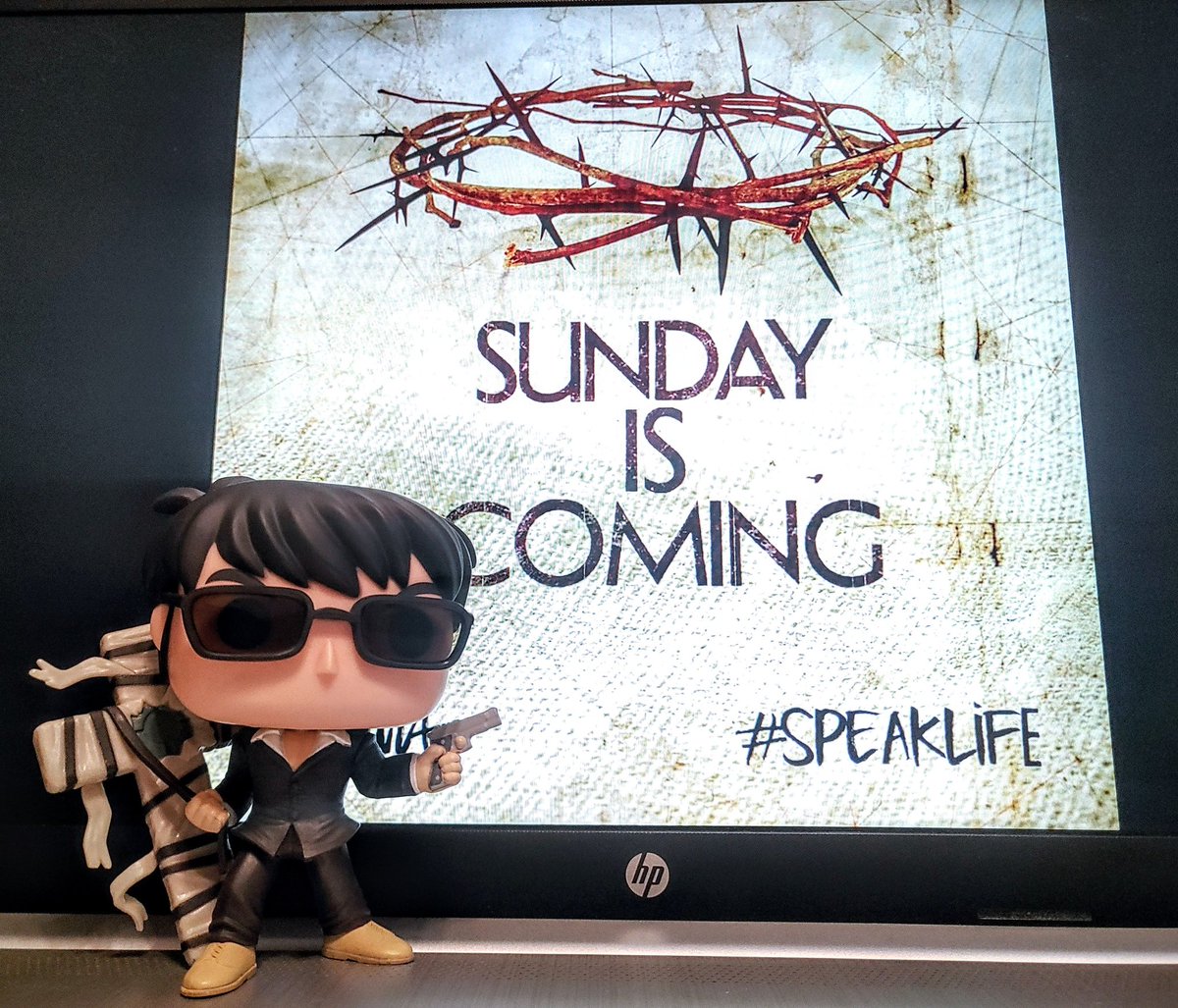 Nicholas Wolfwood wishes you a Happy #GoodFriday!!! ✝️😎

#SundayisComing #Easter 
#funkopop #trigun #funko