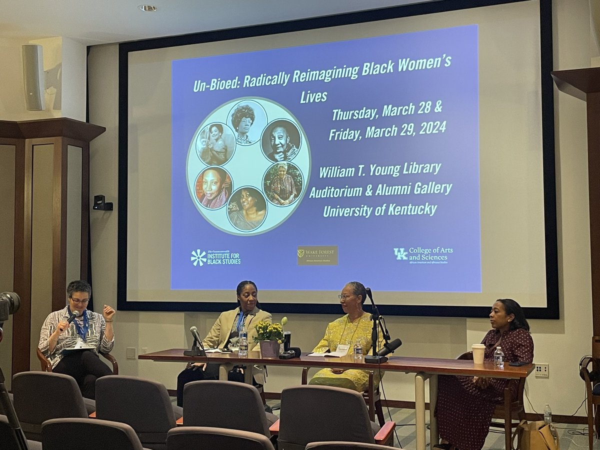 An amazingly generative 2 days surrounded by brilliant scholars writing books about Black women’s lives! Thank you for creating this space for us @CurwoodA @drashleyfarmer @soulistaphd @KTEwing901 @phdshammy29 @salamishah @bridgettmdavis ❤️ Perfect way to wrap #WomensHistoryMonth