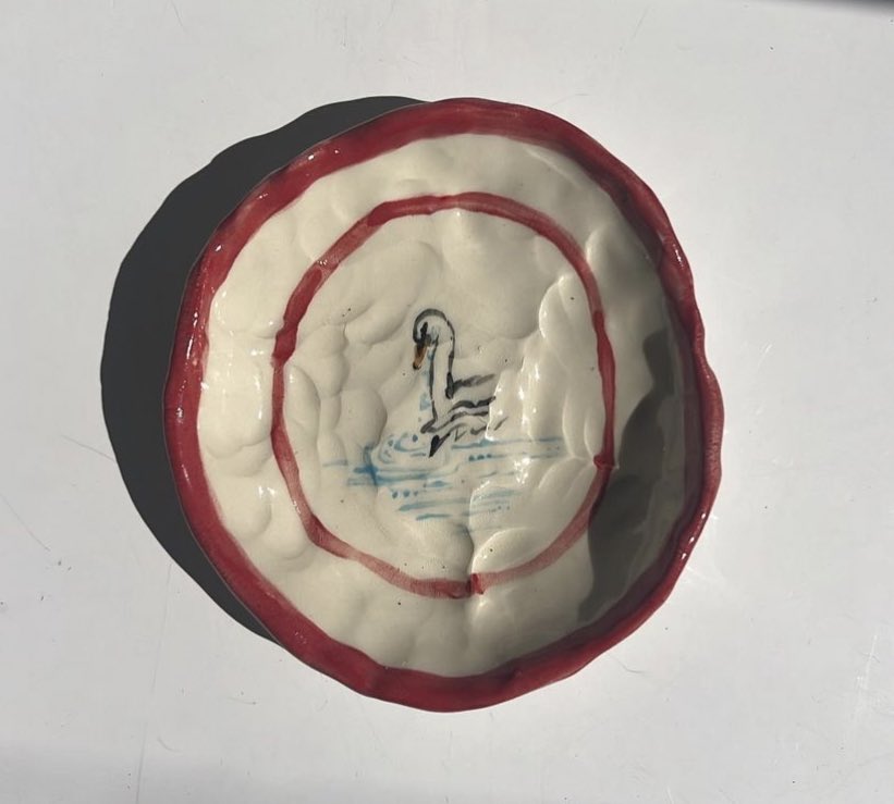 soylatti's tweet photo. handpainted dishes by ceramicsalyssa on ig https://t.co/iVzVY0QRxb