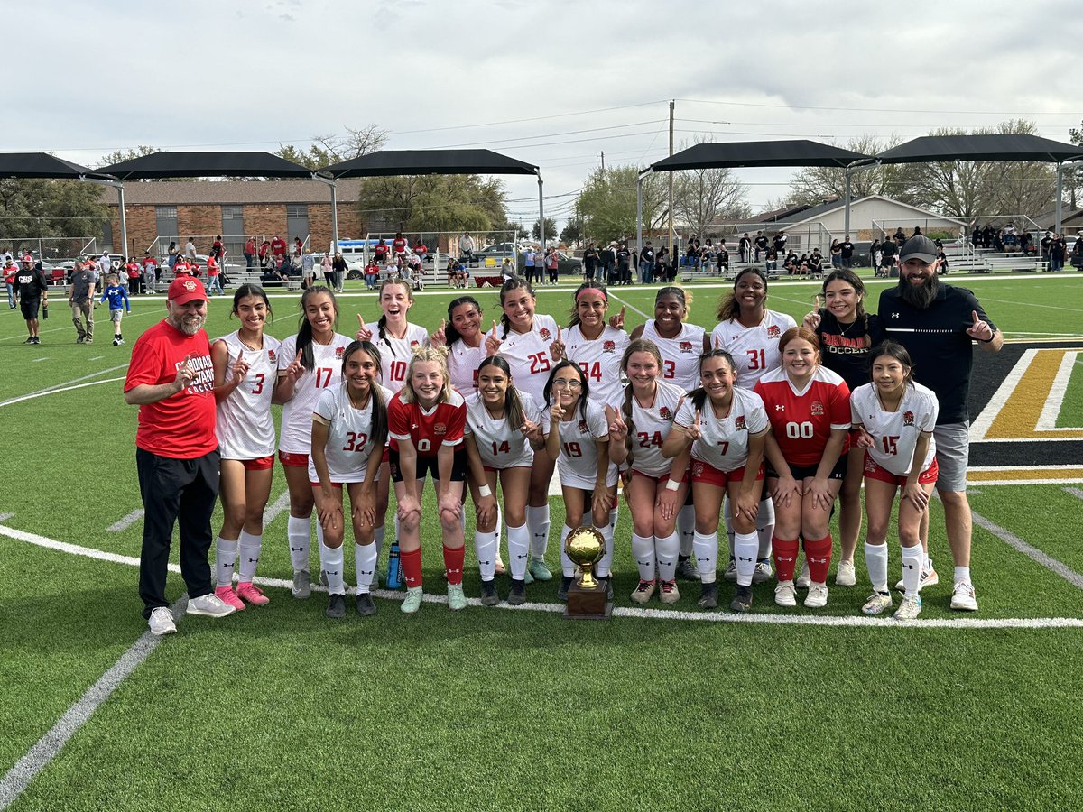 Mustangs 3 - El Paso High 2. Our girls win the Area Round in overtime! Cassie Garza with one goal, Ali Villanueva with two, assists by Celeste Landin, Ayden Morin, and Faith Zint! #WeAreCoronado