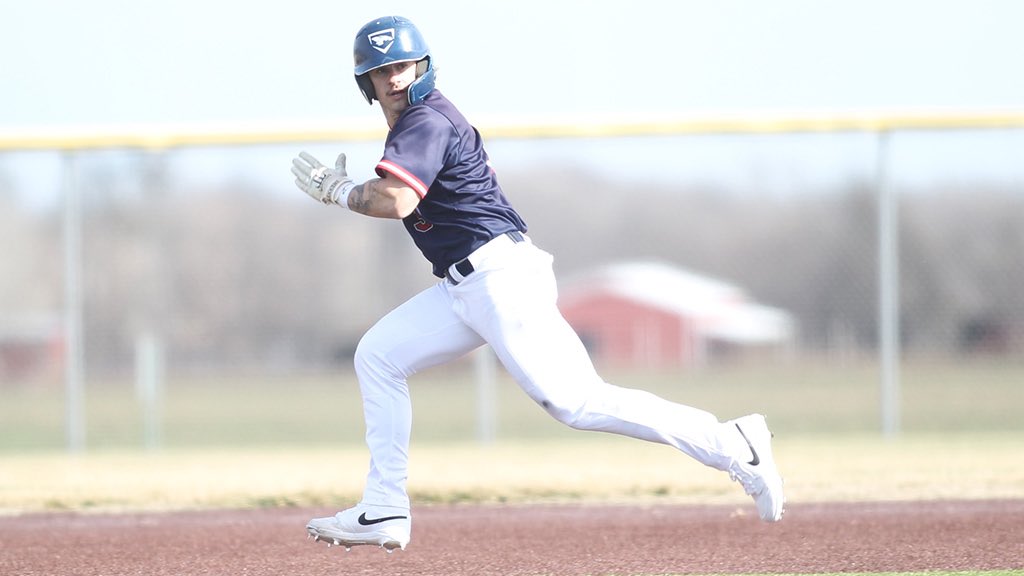 CoachKeowen's tweet photo. It’s about time some Louisiana 4 yr. schools start to take notice!!!!!! 

My guy &amp; former @EAspartansBSB CF @BabinKael is hitting .352 thru 29 games w/ .537 OBP &amp; is 4th in the NJCAA with 33 SB for @HutchCCBaseball 

Dude is an absolute GAMER!! https://t.co/1jLN9ew8sE