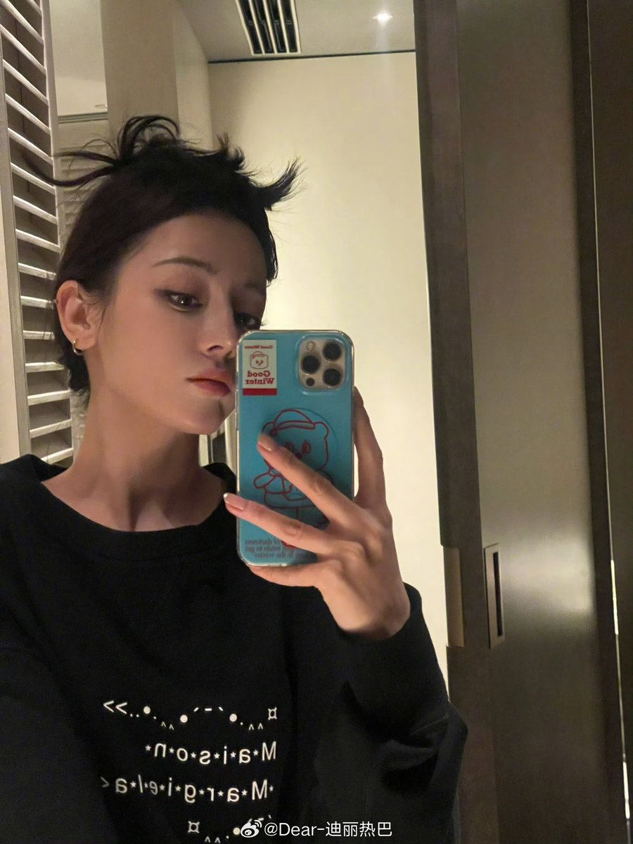 Dilraba Updates 迪丽热巴 tweet media