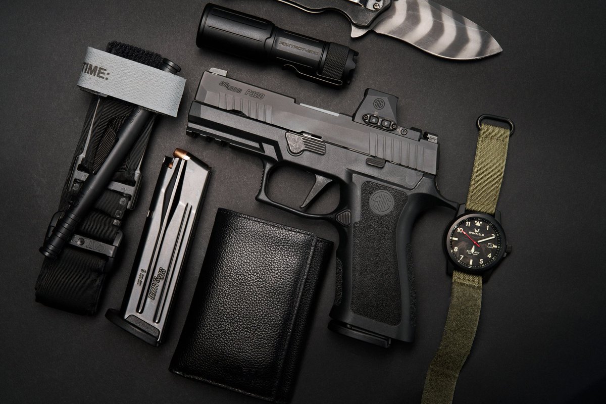 Do you keep your EDC items the same every day, or do you switch them up?