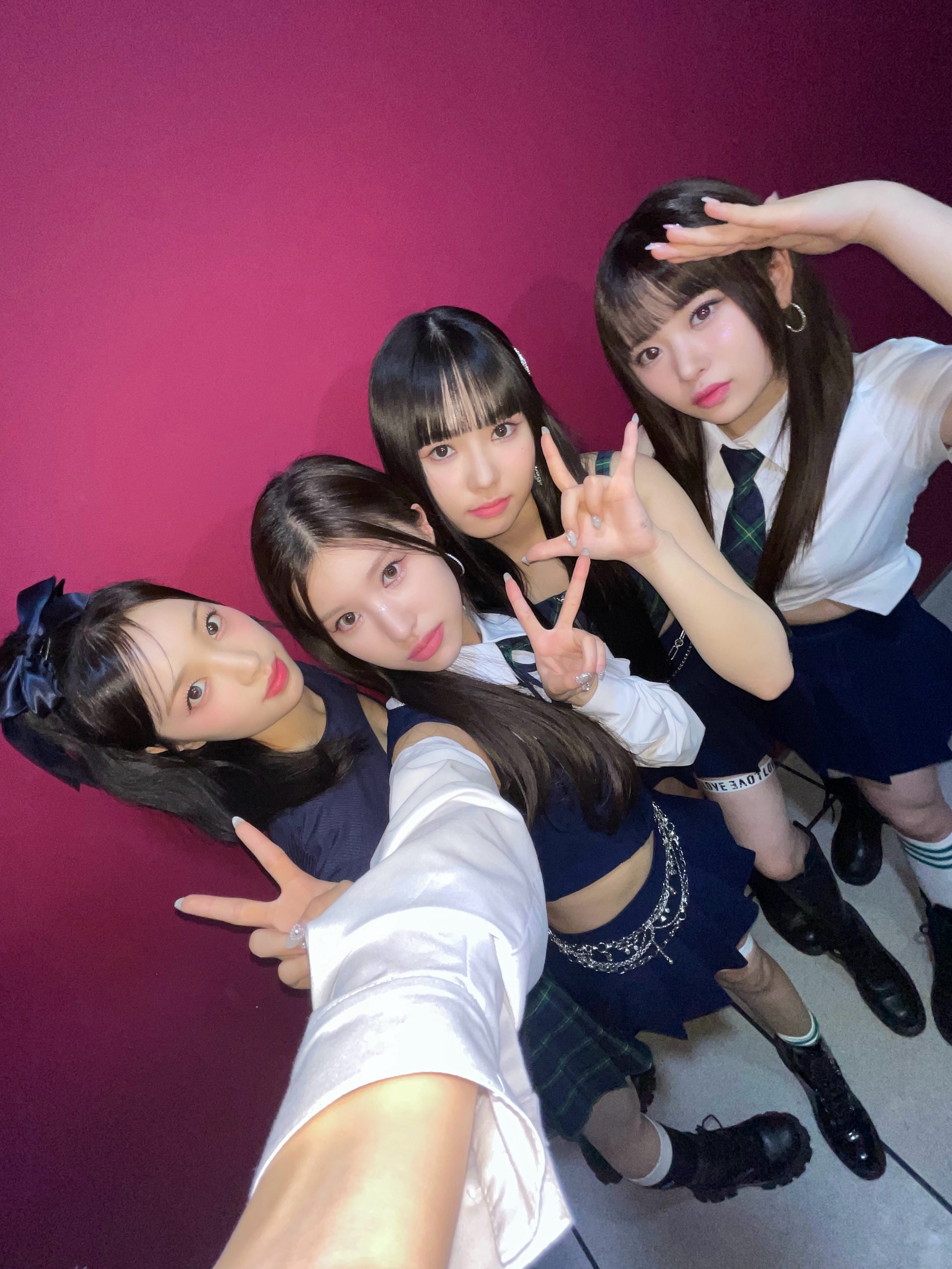 GJ50cZIacAAZ6ao?format=jpg&name=4096x4096