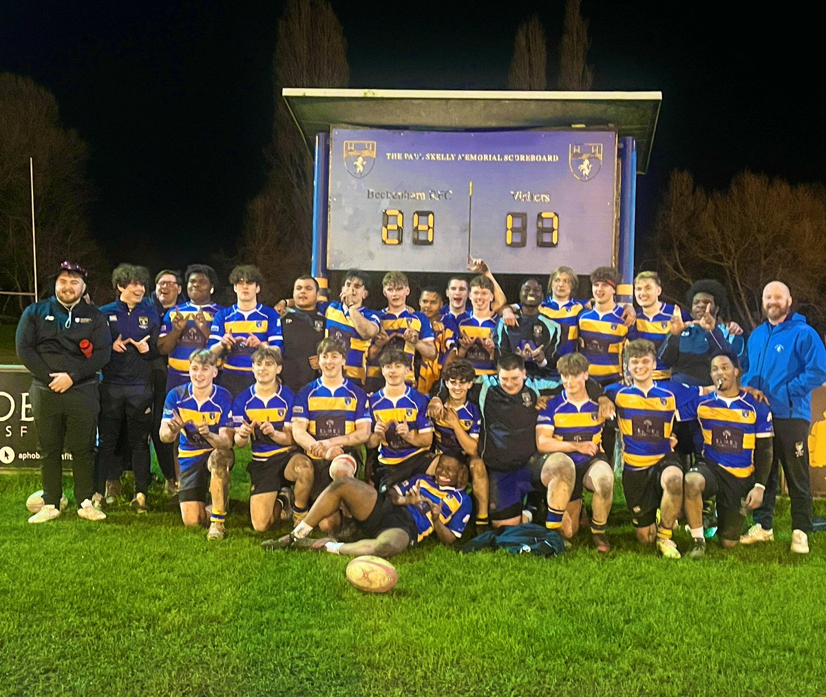 FNL Our academy took the WIN last night in a friendly round robin with @BeccehamianRFC 24-17 Thanks for travelling over @BeccehamianRFC and for a great game, we’ll see you at Sparrows Den in May! #blueandgold 🔵🟡