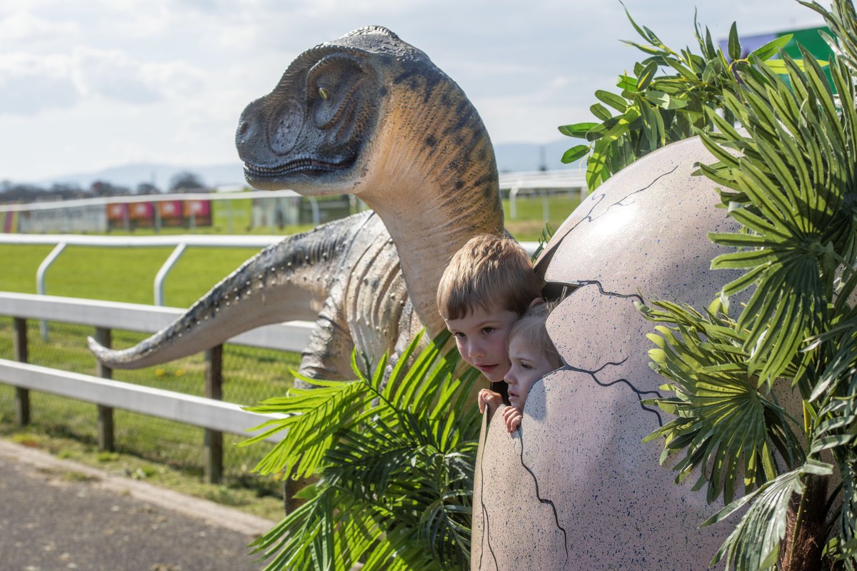 It's Easter Family Raceday 🐰 ⏰ Gates Open: 11.30 🏇 First Race: 1.30 🏁 Last Race: 5.00 🦖️ FREE family entertainment: Be Friendly Enclosure 🎟️ Tickets are available on the gate