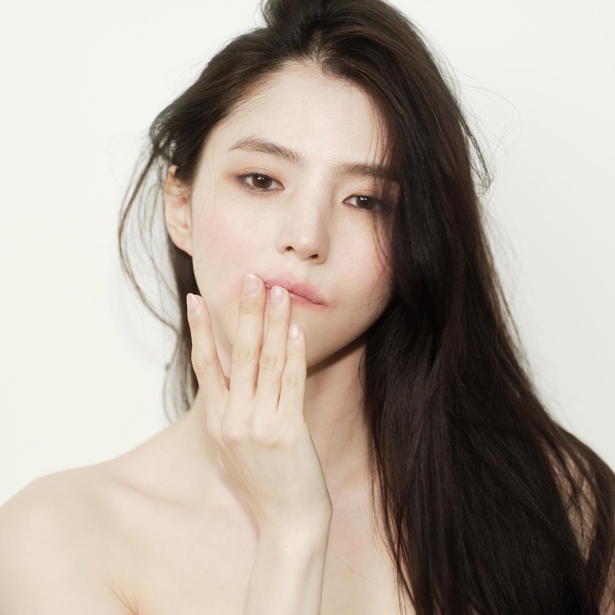 ssoheesource's tweet photo. SHE’S FREE #HanSoHee #한소희 https://t.co/Z0Vsmq4yH5
