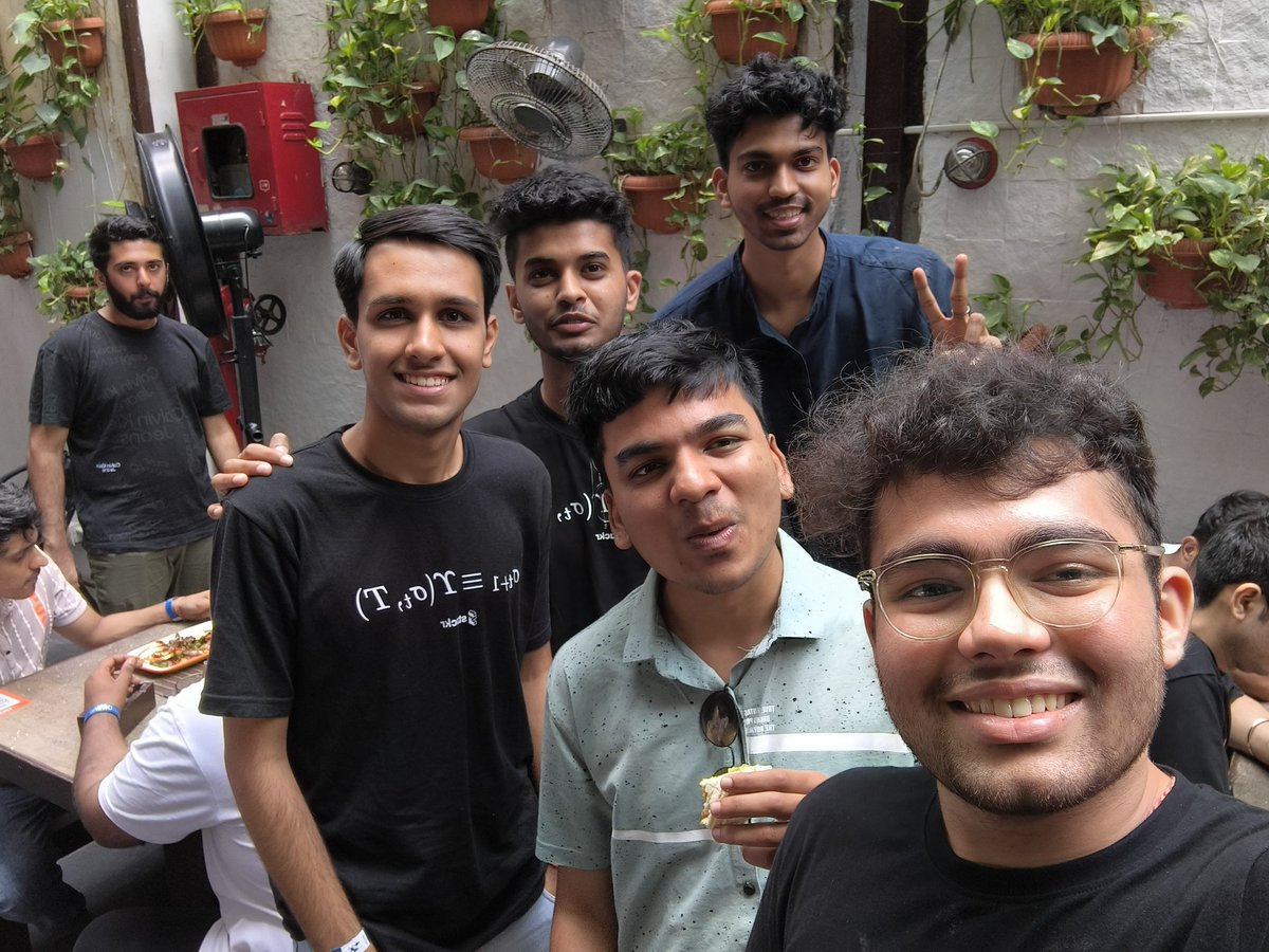 At @0xStackr x @KakarotZkEvm The Rollup Brunch. Definitely not missing @vrajdesai78 and @aeyshubh