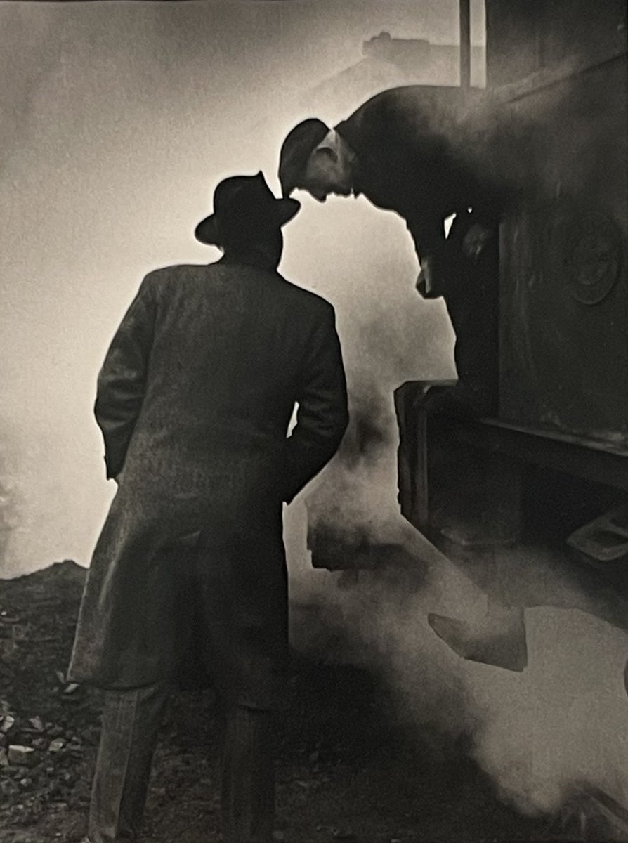 pandaemoniumnow's tweet photo. More from the marvellous Bert Hardy exhibition at The Photographers’ Gallery. https://t.co/BjwwPb9C8Y