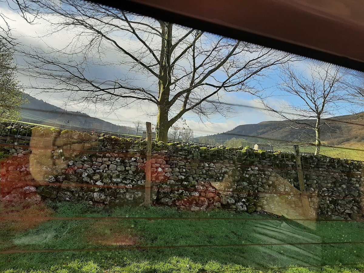 Morning campers!! What a view from our little van. A bit boggy underfoot but the sun is shining over Kettlewell and im ready for some mushrooms on toast and a hike over to Starbotton #EasterWeekend