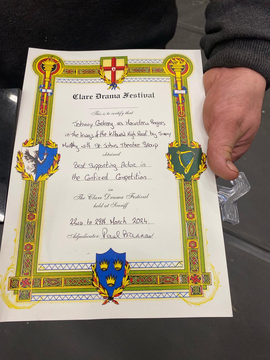 Heaps of congratulations to Johnny Corkery of our wonderful St John’s Theatre Group who picked up the Best Supporting Actor Award for his role in The Kings of the Kilburn High Road last night at the Clare Drama Festival. Well done Johnny! @KerryCoArts @Listowel_ie