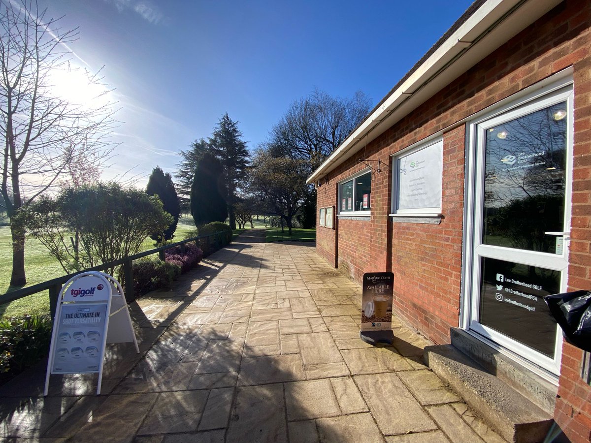 LBrotherhoodPGA's tweet image. Saturday, blue skies, let’s go! @oltongolfclub #golftime #weekend #OGC #letsgo