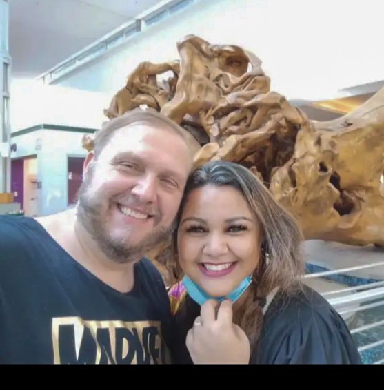 Eu e meu Marido Alexandre Drazdauskas num rolezinho no Shopping Dom Pedro, em Campinas-SP, dica pessoal de todo o estado de São Paulo , vale a pena vir um dia conhecer o espaço aqui ❤️❤️❤️❤️