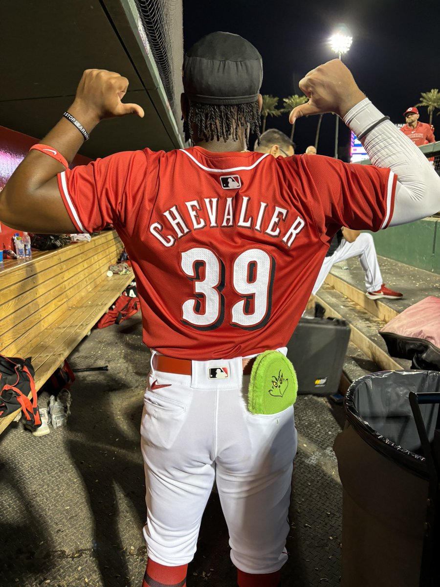 JHPROGLOVES's tweet image. Great day out! #JHFAM