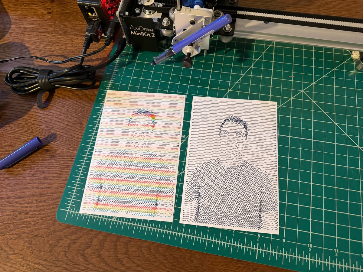 chrisheninger's tweet image. 101: Squiggled my profile pic, then had the idea to make it rainbow! 🌈 

Love the happy stepper motor noises the squiggles make. 🙂

@bantamtools #nextdraw