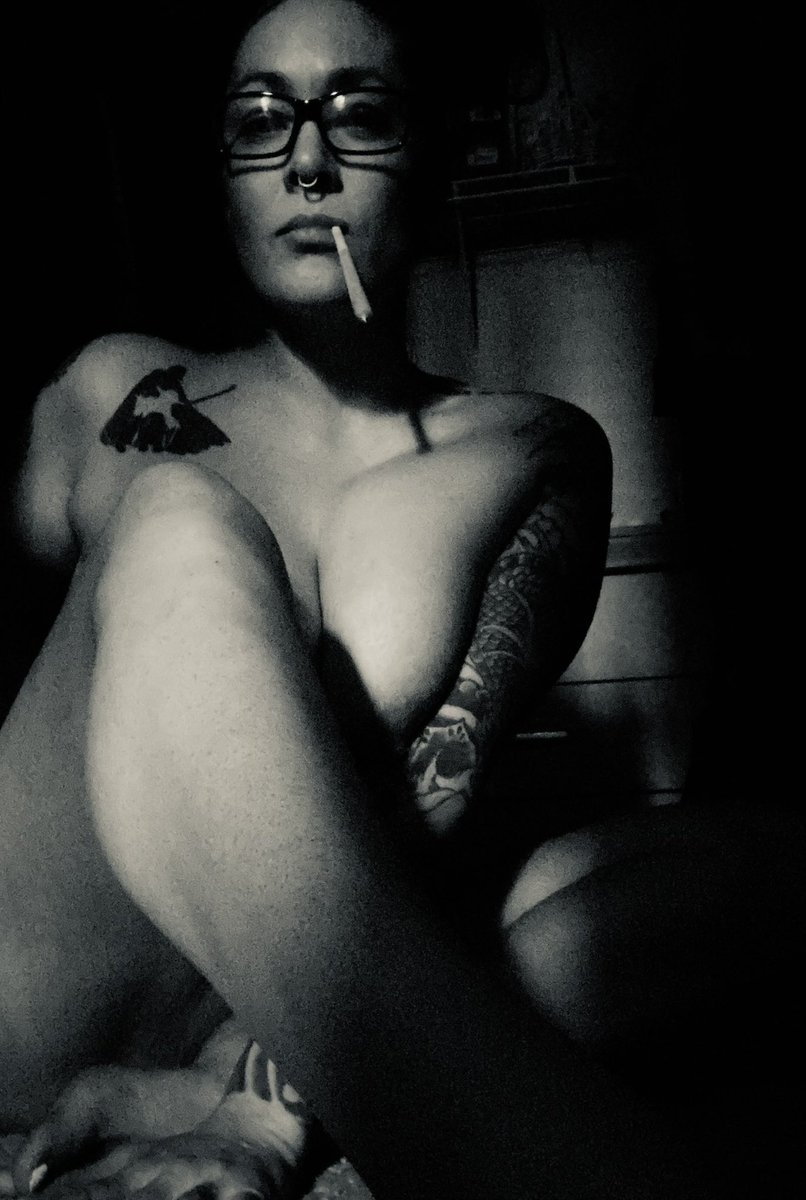 Bake? Late night tokes… 💚😶‍🌫️