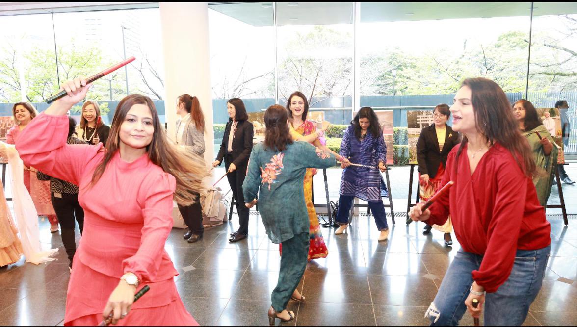 Glimpses of Hanami and Holi celebrations hosted by Madam Joice Sibi at Embassy of India for Spouses of Ambassadors, members of Indian diaspora and friends of India. Madam Yuko Hayashi was the Guest of Honour.