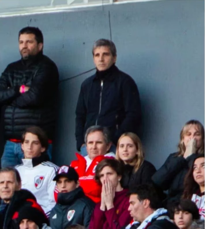 termenzo's tweet image. Mamen, carajo

Mamen